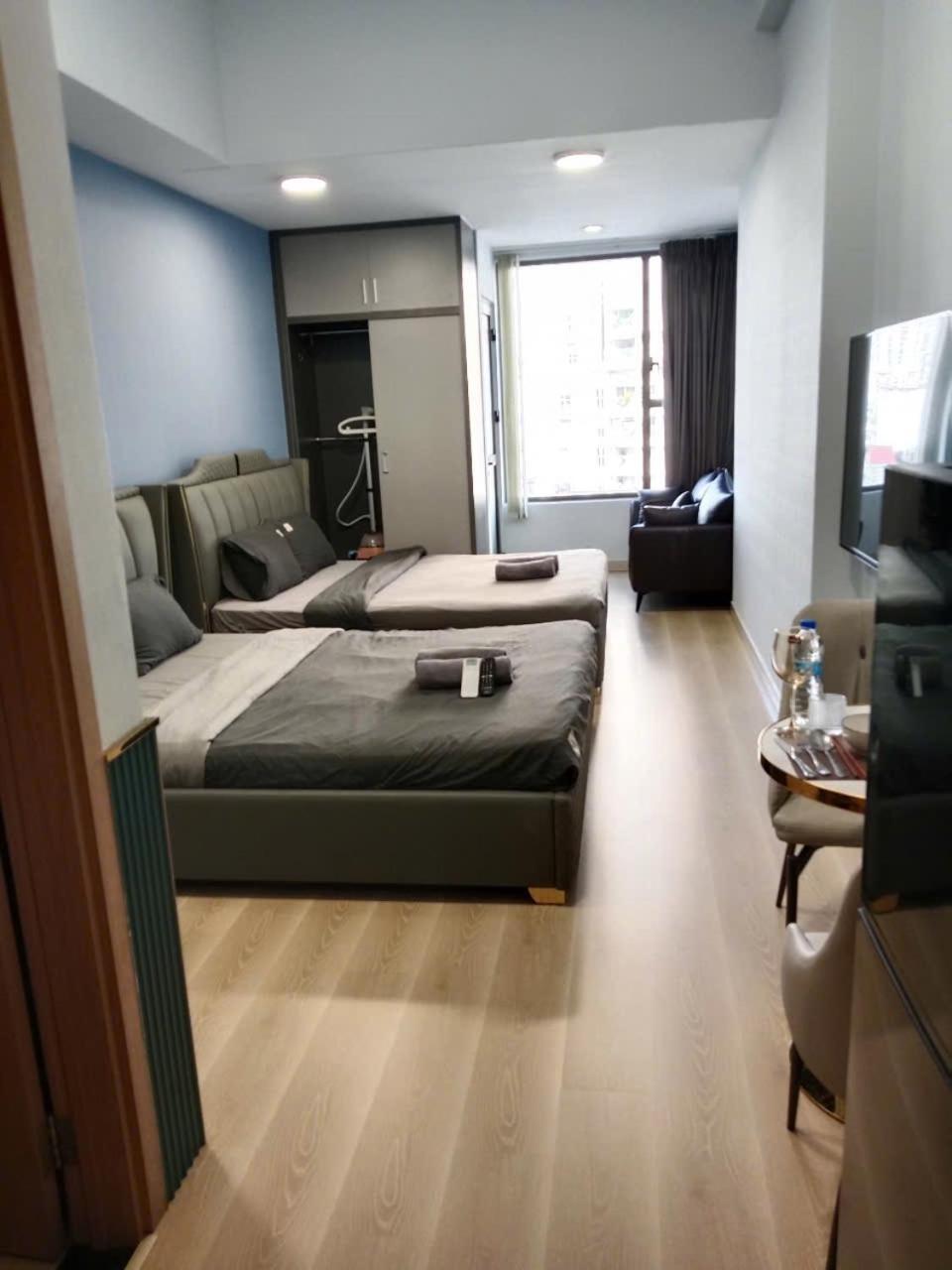 Aloha Cbd Apartment - Rivergate Tower Хошимин Экстерьер фото